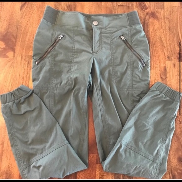 ISO Athleta Trekkie Joggers, Green, size 4 - Picture 2 of 2